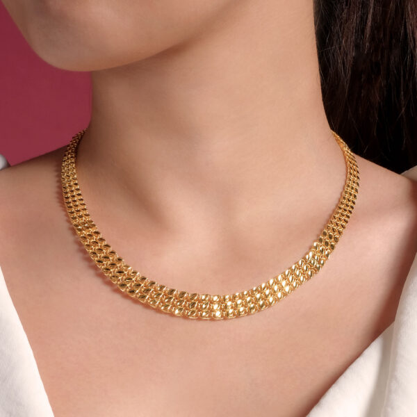 Airi Necklace - Image 2
