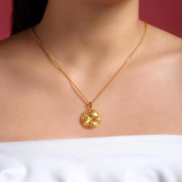 Frena Pendant - Image 2