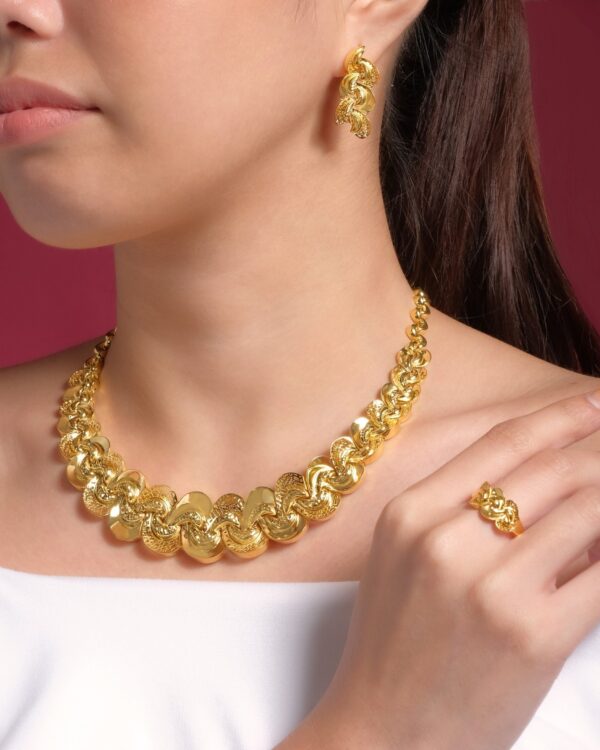 Laze Necklace - Image 2