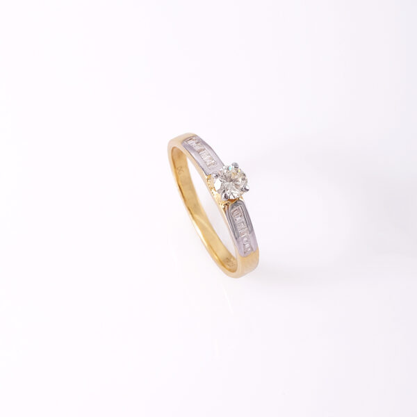 Jancy Ring