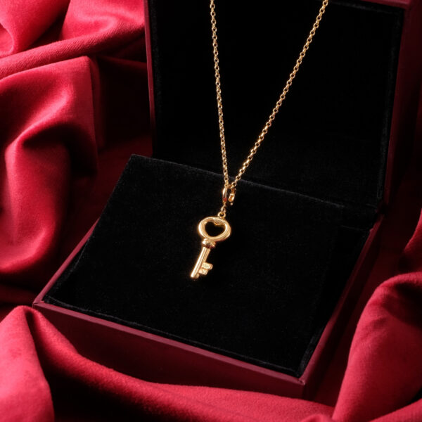 Lovelia Key Pendant - Image 2
