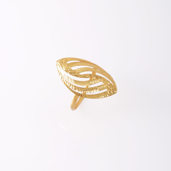 Pezan Ring