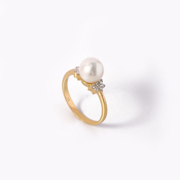 Hani Ring