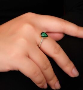 Alternative view of Cixi "Emerald" Ring
