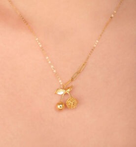 Alternative view of Sarea Necklace