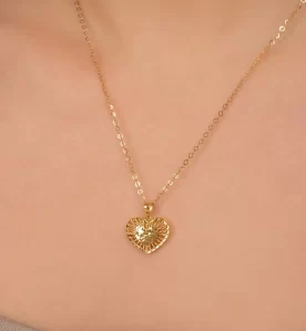 Alternative view of Grandeur Pendant