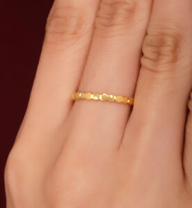 Alternative view of Caffe Ring